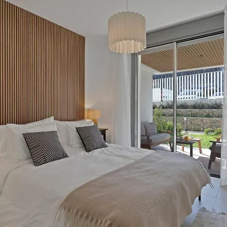 Beachside Retreat W Pool, Gym & Terrace *