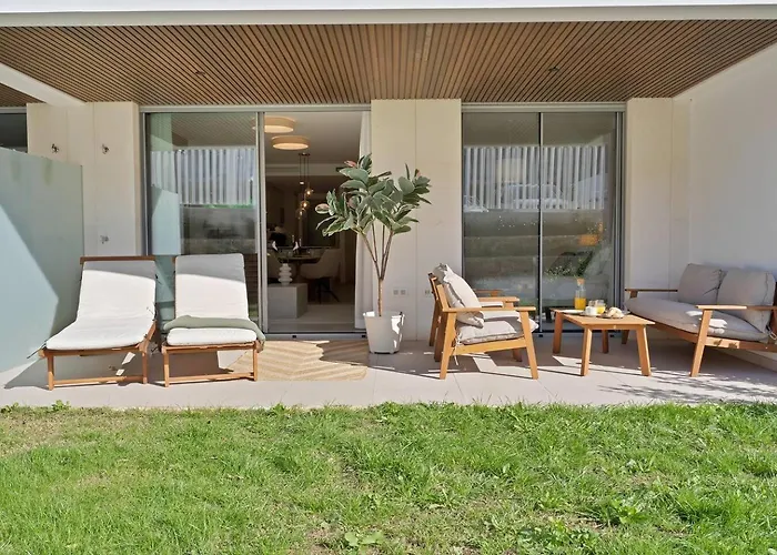 아파트 New Beachside Retreat W Gym, Pool & Large Terrace 마르베야
